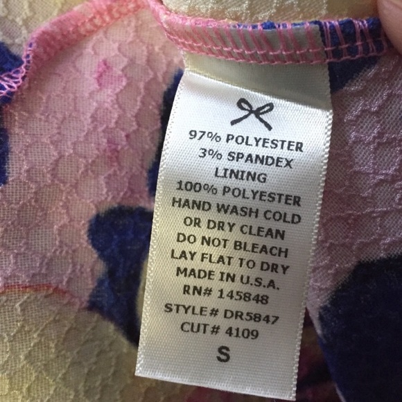 EVERLY Pink Floral Dress Fit Flare Small NWT Sleeveless Barbiecore Easter Spring - Picture 5 of 8